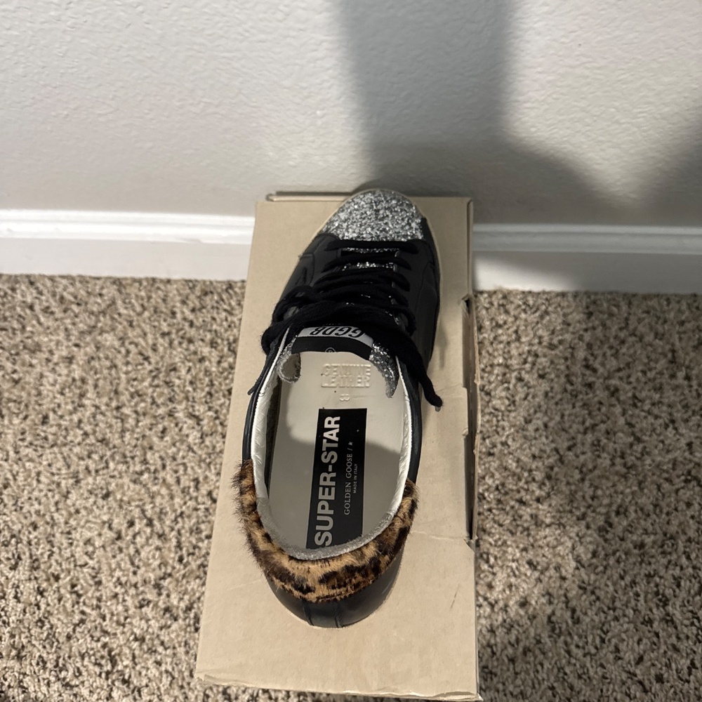 Golden Goose - Picture 4 of 7